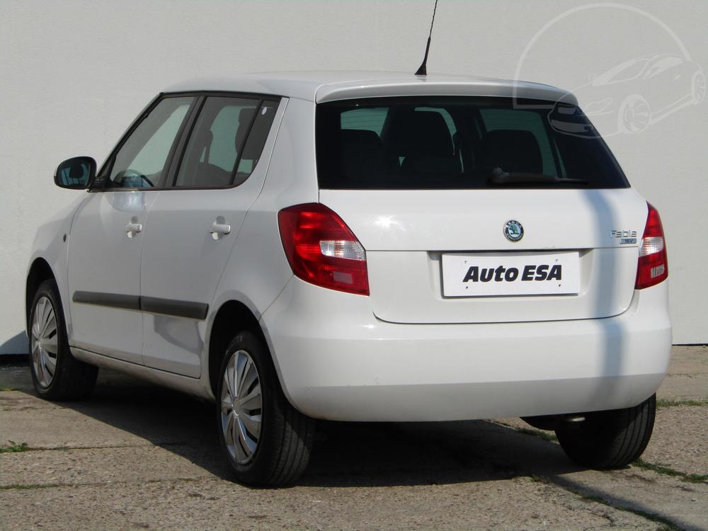 koda Fabia II 1.4 i 16V Serv.kniha, R