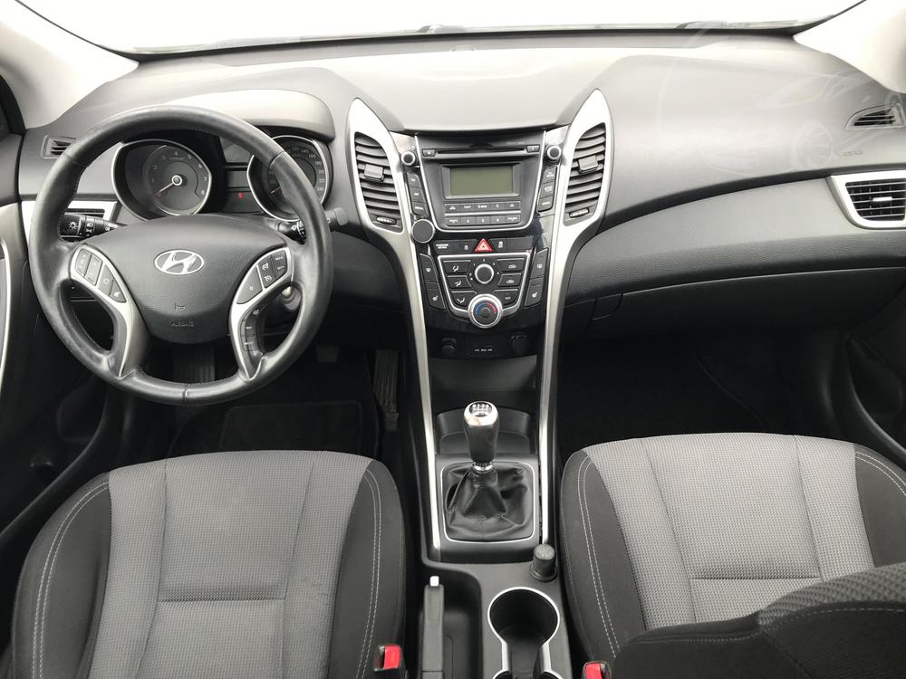 Hyundai i30 1.6 CVVT, R