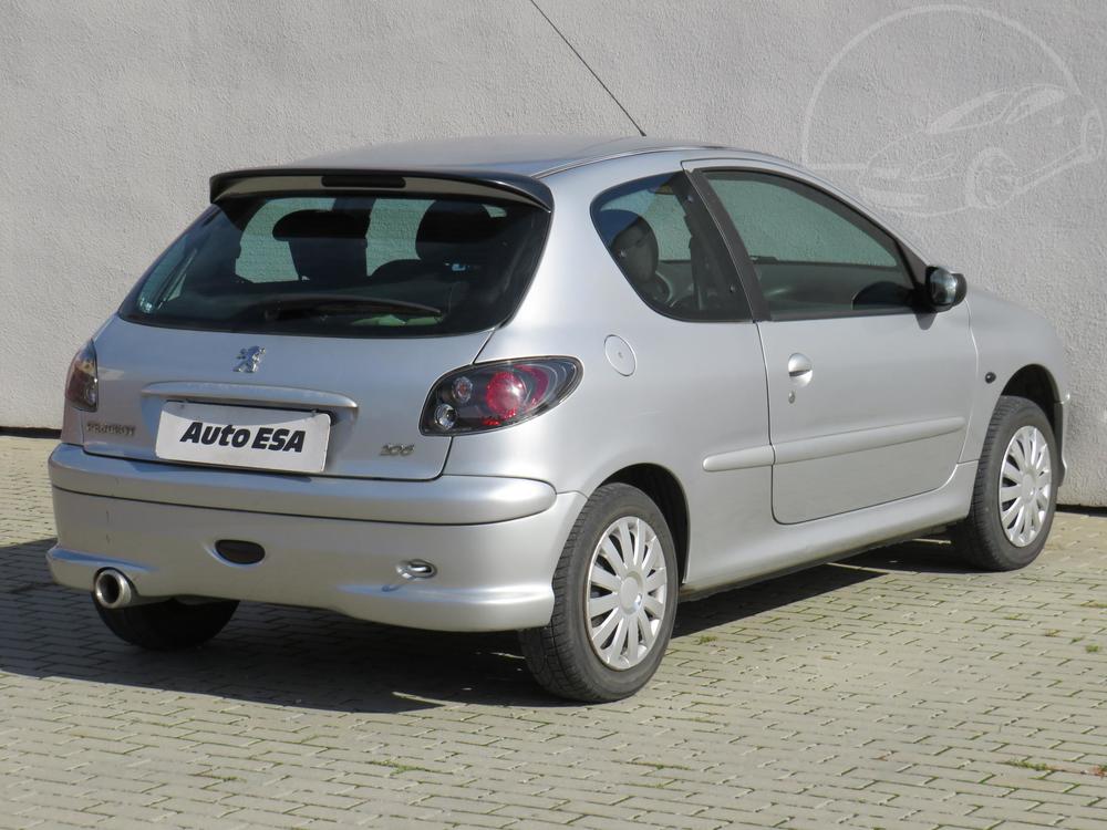 Peugeot 206 1.4 i, R