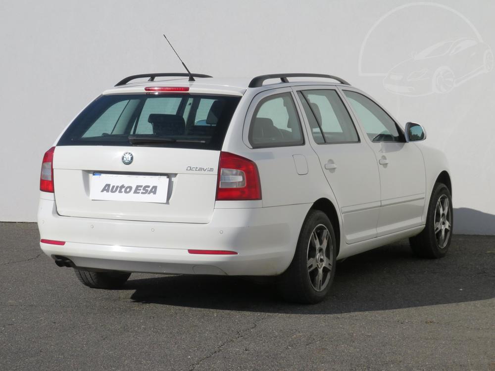 koda Octavia II 1.8 TSi, R