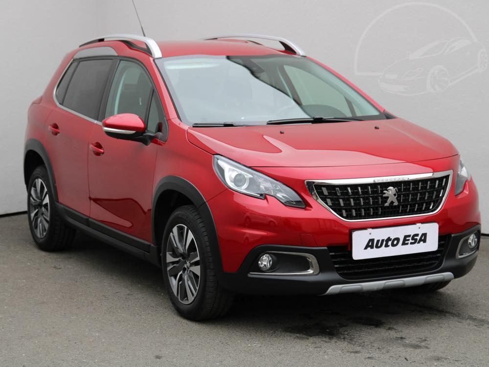 Peugeot 2008 1.2 PT, R