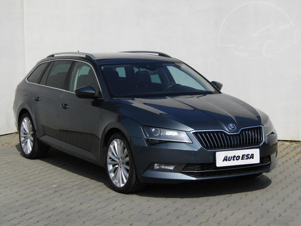 koda Superb III 2.0 TDi Serv.kniha, R