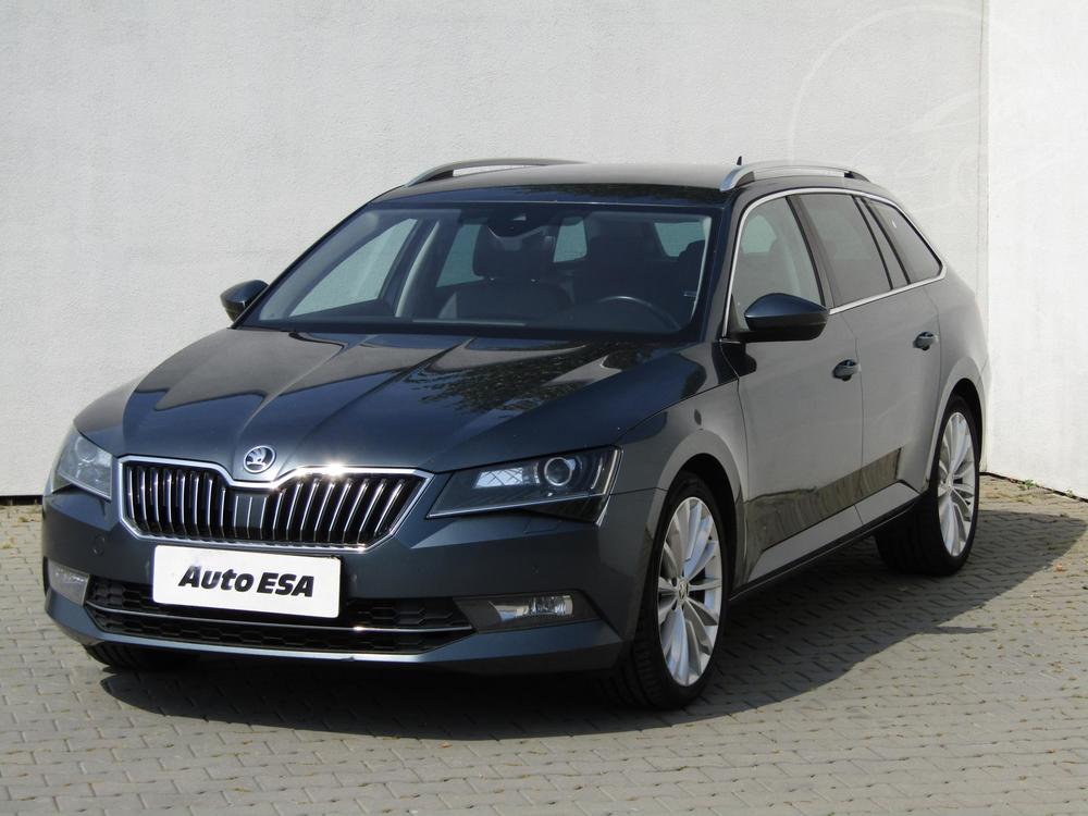 koda Superb III 2.0 TDi Serv.kniha, R