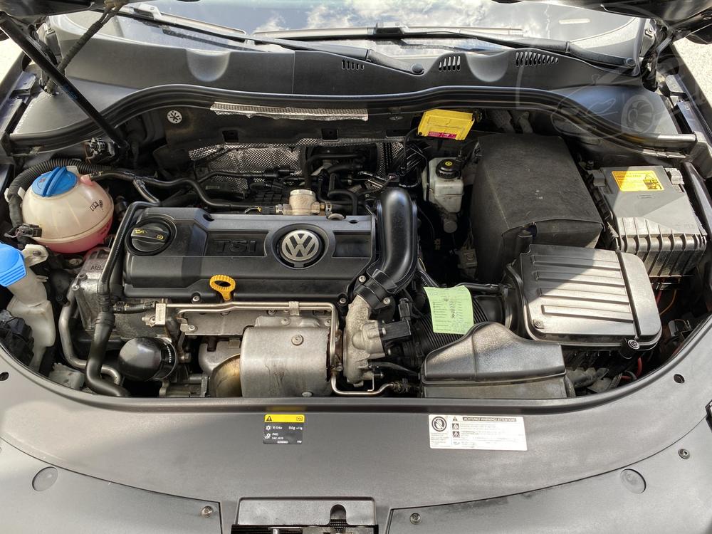 Volkswagen Passat 1.4 TSi Serv.kniha