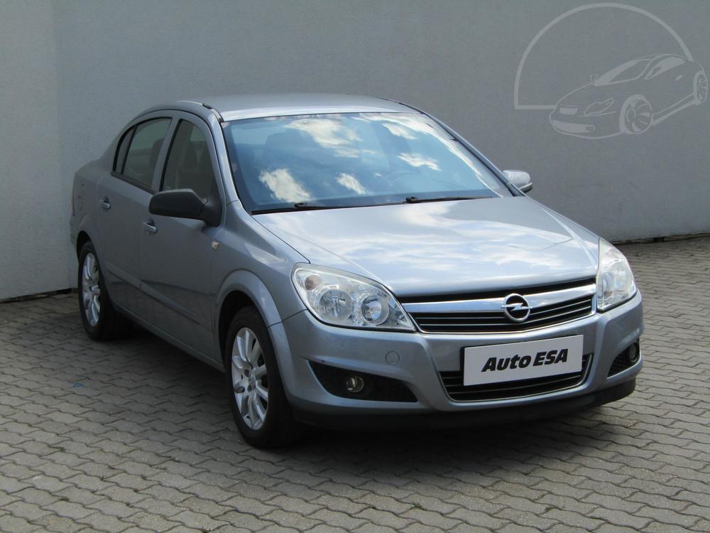 Prodm Opel Astra 1.6 i, R