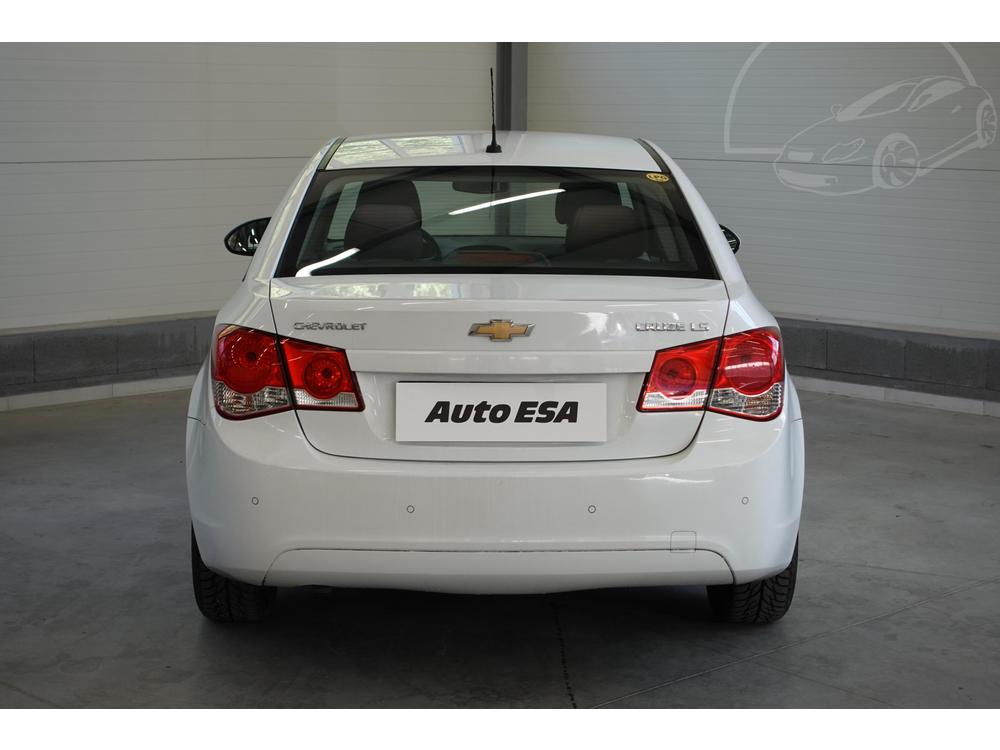 Chevrolet Cruze 1.8 i