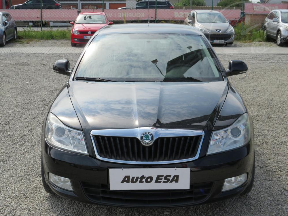 koda Octavia II 1.4 TSi Serv.kniha