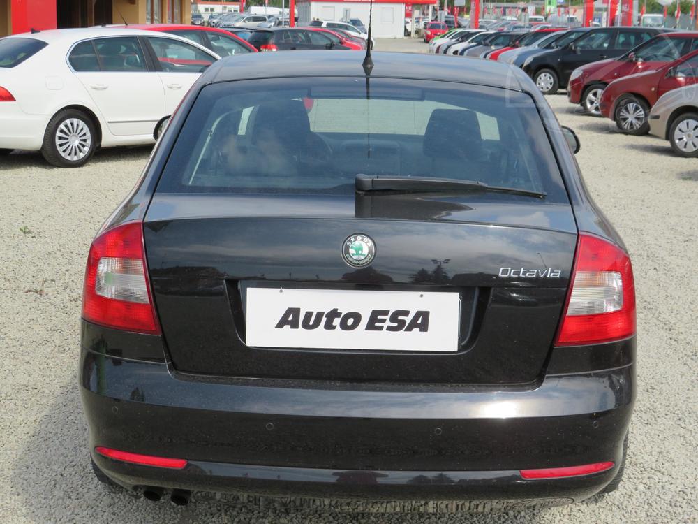 koda Octavia II 1.4 TSi Serv.kniha