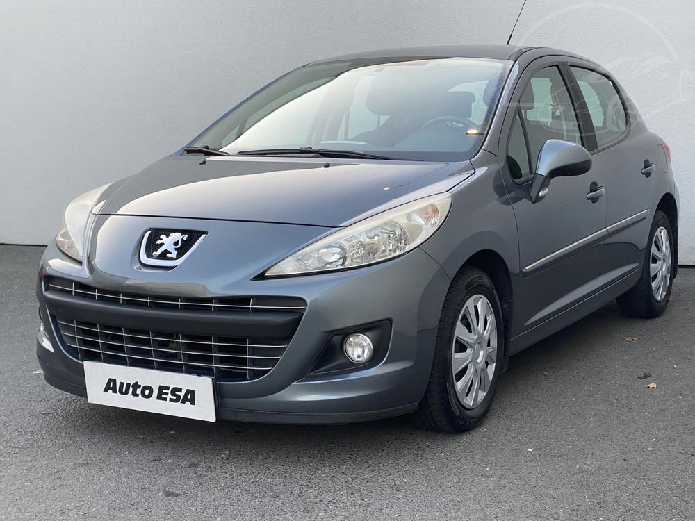 Peugeot 207 1.4 i, R