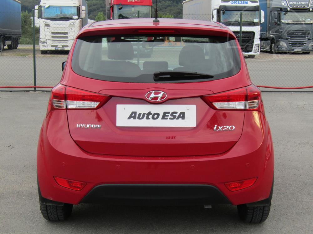 Hyundai iX20 1.6 i, R