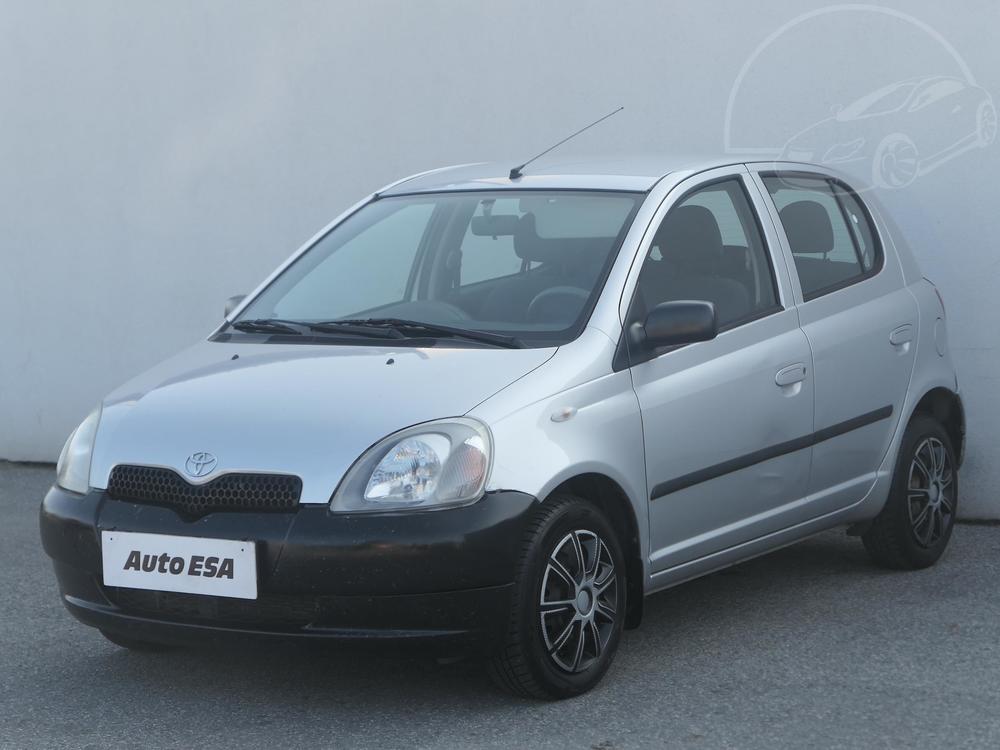 Toyota Yaris 1.0 VVTi, R