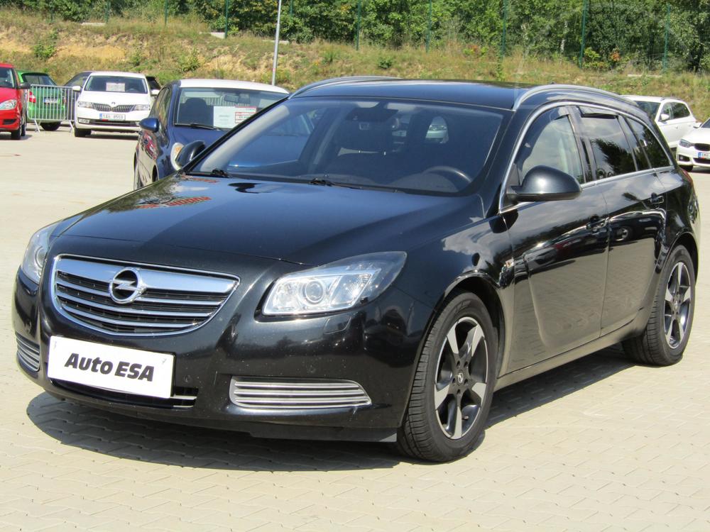 Opel Insignia 2.0 CDTi, R