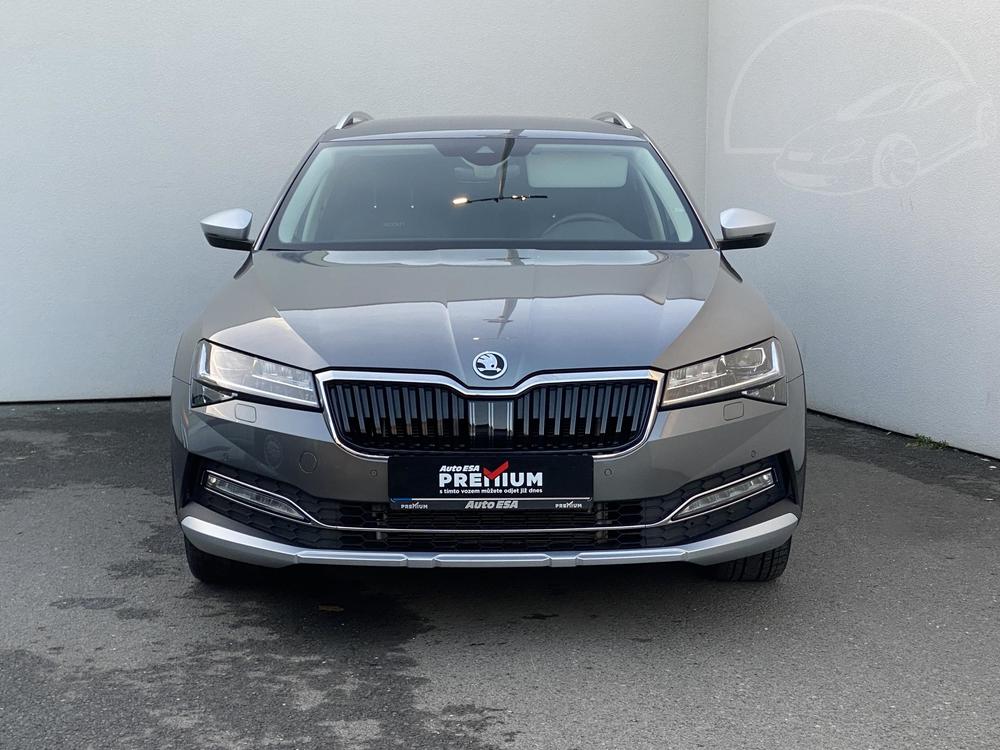 koda Superb IV 2.0 TDi 1.maj Serv.kniha, R