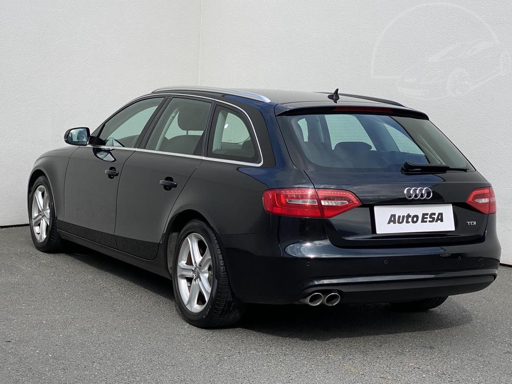 Audi A4 2.0 TDi Serv.kniha