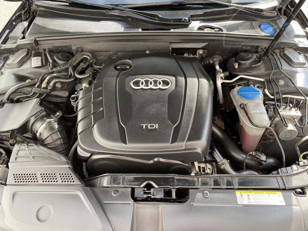 Audi A4 2.0 TDi Serv.kniha