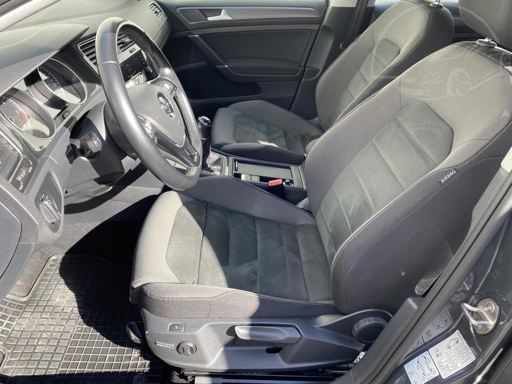 Volkswagen Golf 1.6 TDI, R