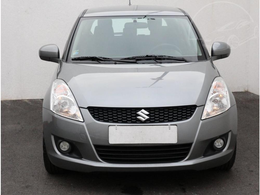 Suzuki Swift 1.2 i