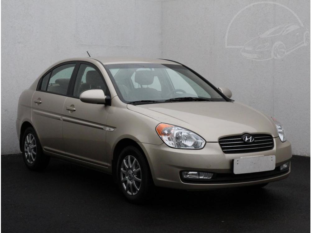 Hyundai Accent 1.4 i 1.maj, R