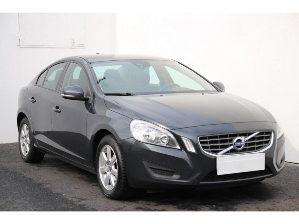 Volvo S60 2.4 D5