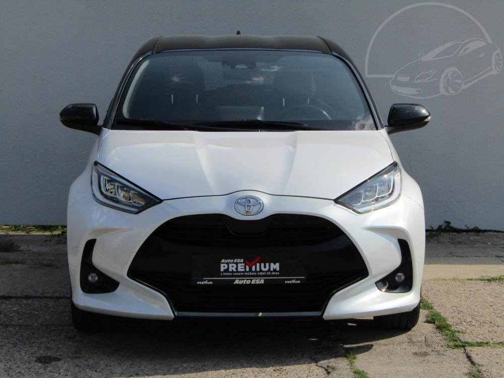 Toyota Yaris 1.5 i 1.maj Serv.kniha, R