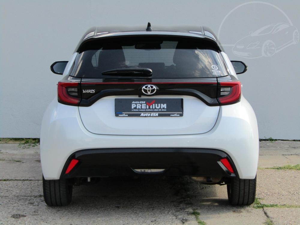 Toyota Yaris 1.5 i 1.maj Serv.kniha, R