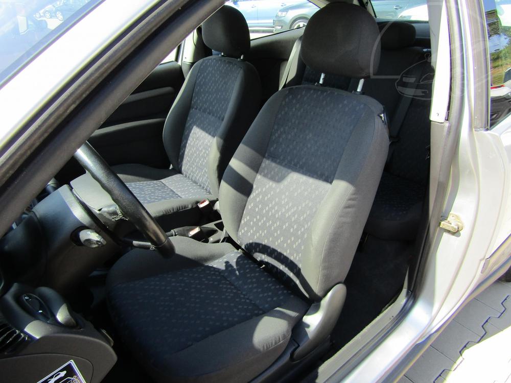 Ford Focus 1.6 16 V, R