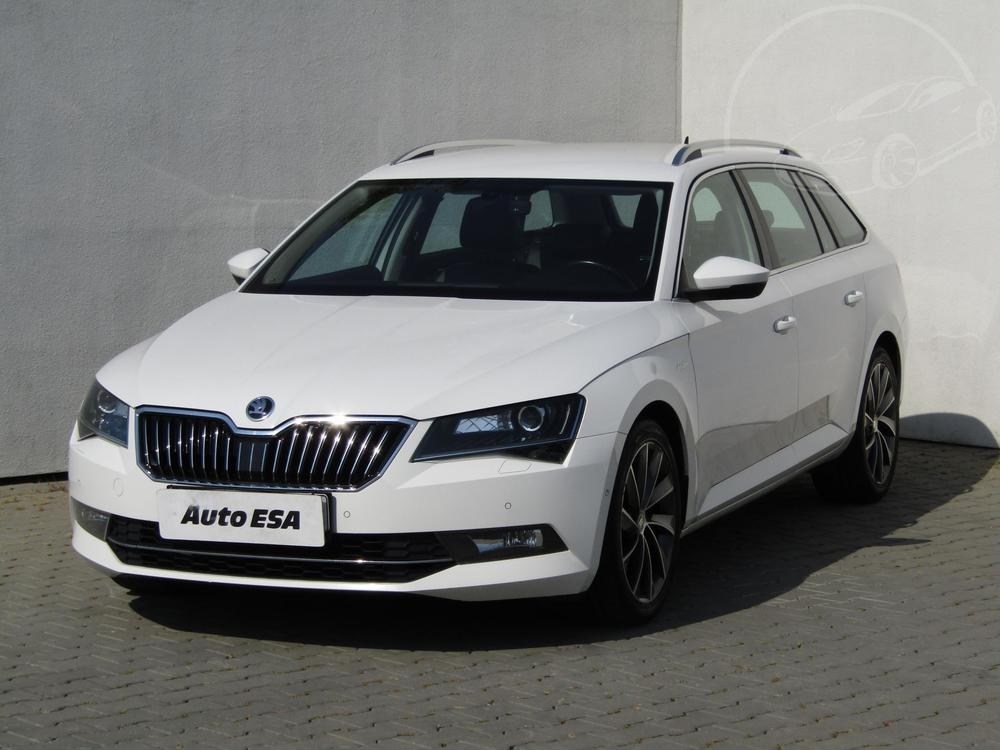 koda Superb 2.0 TDi, R