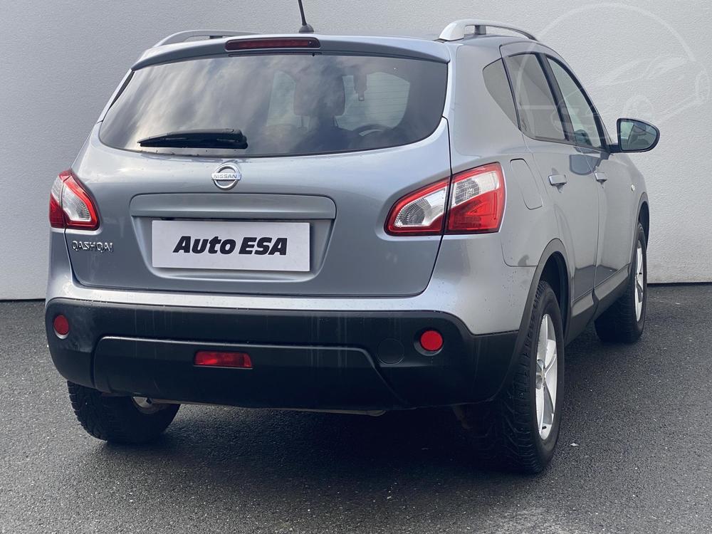 Nissan Qashqai 1.6 i Serv.kniha, R