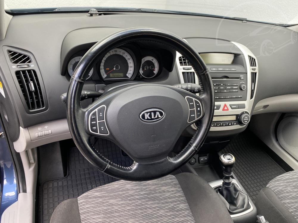 Kia Ceed 1.4 i, R