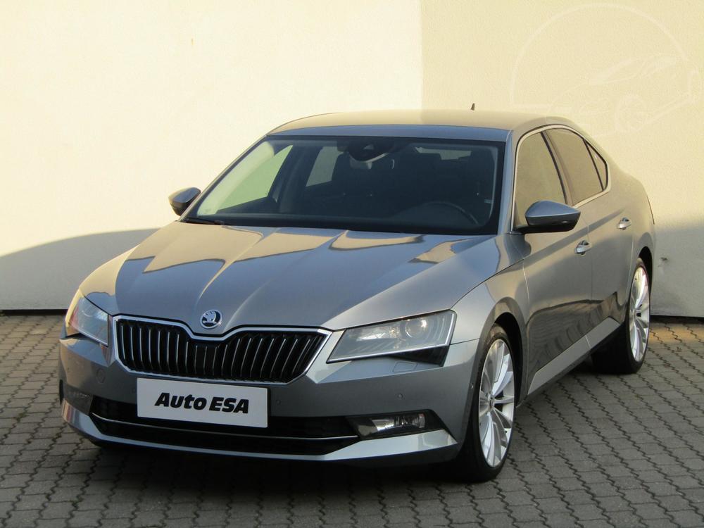 koda Superb III 2.0 TDI Serv.kniha, R