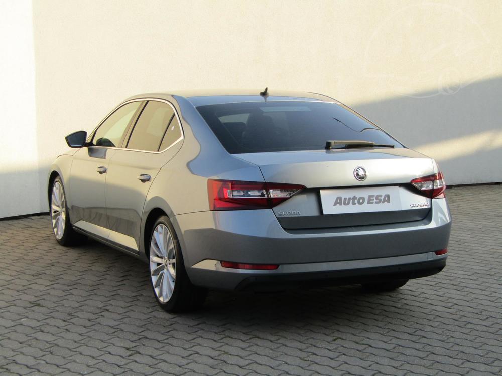 koda Superb III 2.0 TDI Serv.kniha, R