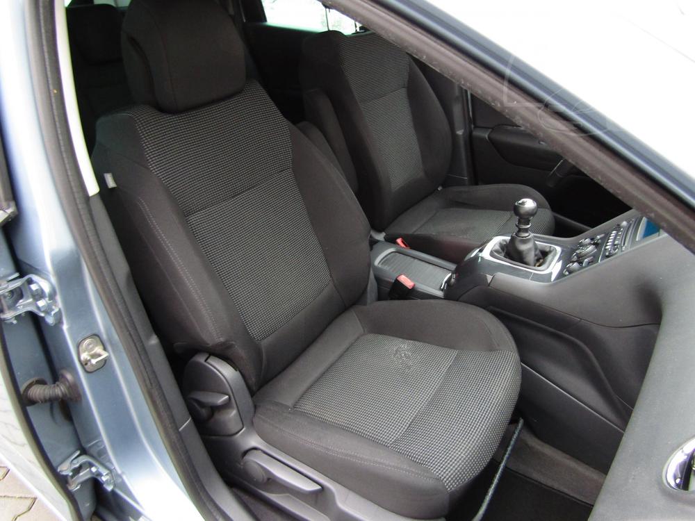 Peugeot 5008 1.6 HDi, R