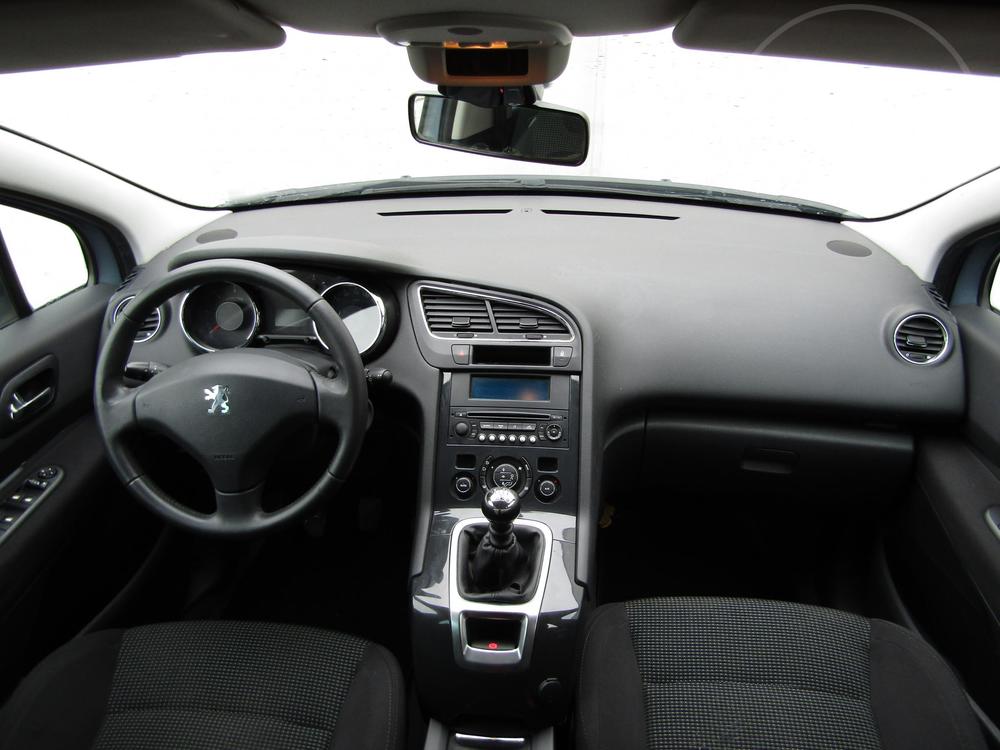 Peugeot 5008 1.6 HDi, R