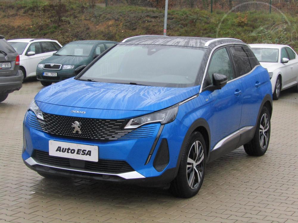 Peugeot 3008 1.2 PT 1.maj Serv.kniha, R