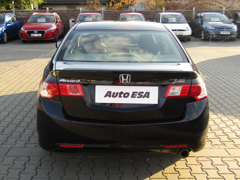 Honda Accord 2.0 i