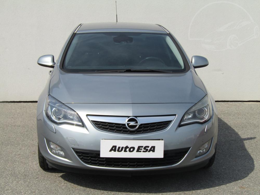 Opel Astra 1.6 GTC