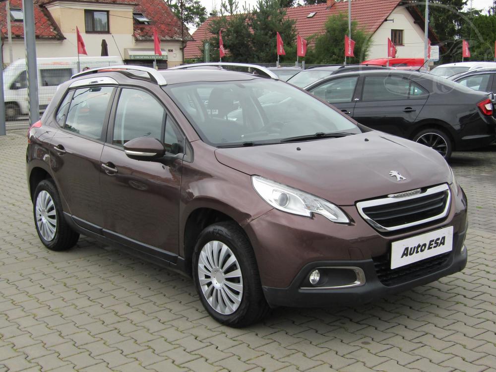 Peugeot 2008 1.2 VTi Serv.kniha