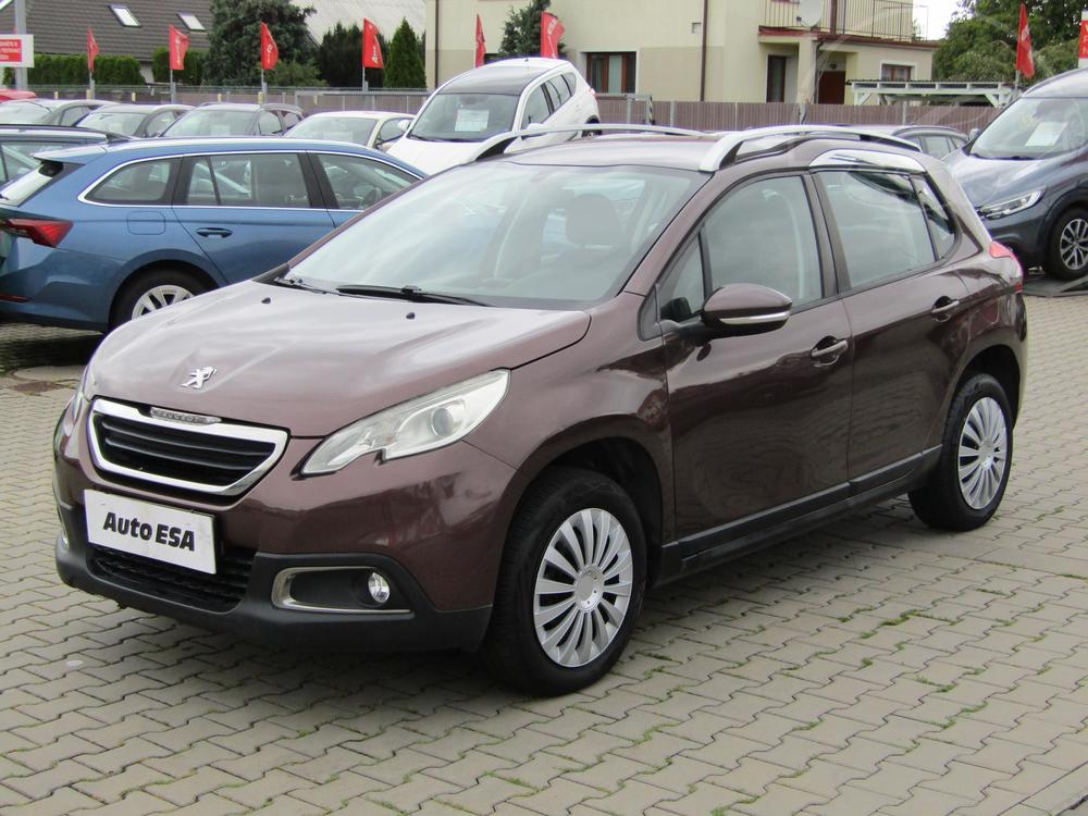 Peugeot 2008 1.2 VTi Serv.kniha