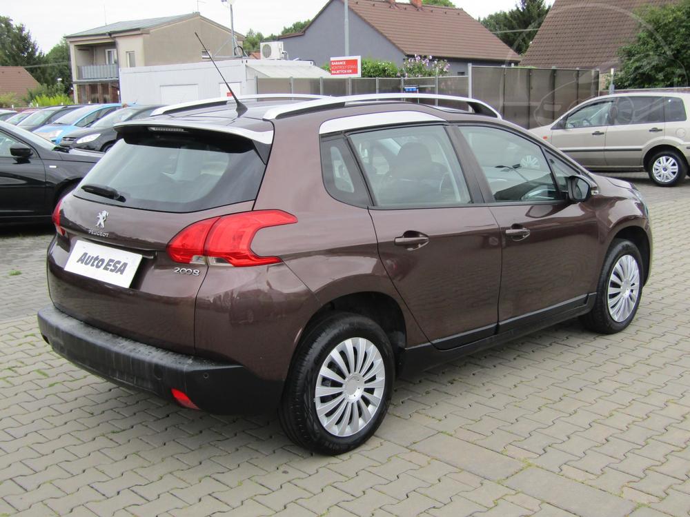 Peugeot 2008 1.2 VTi Serv.kniha