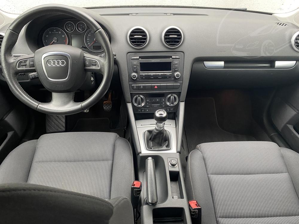 Audi A3 1.4 TFSi Serv.kniha