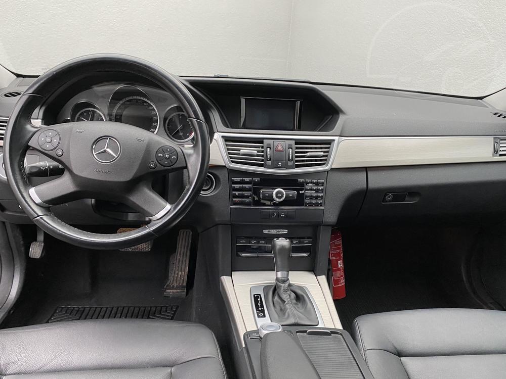 Mercedes-Benz E 2.2 CDi