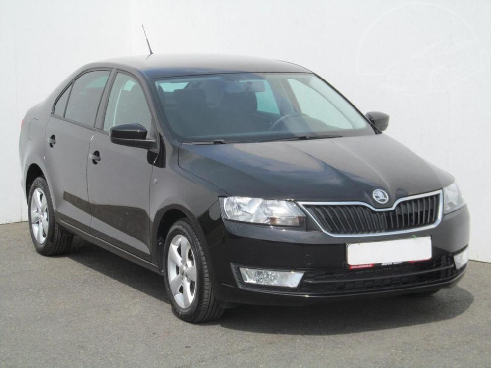 Škoda Rapid 1.2 TSi Serv.kniha, ČR