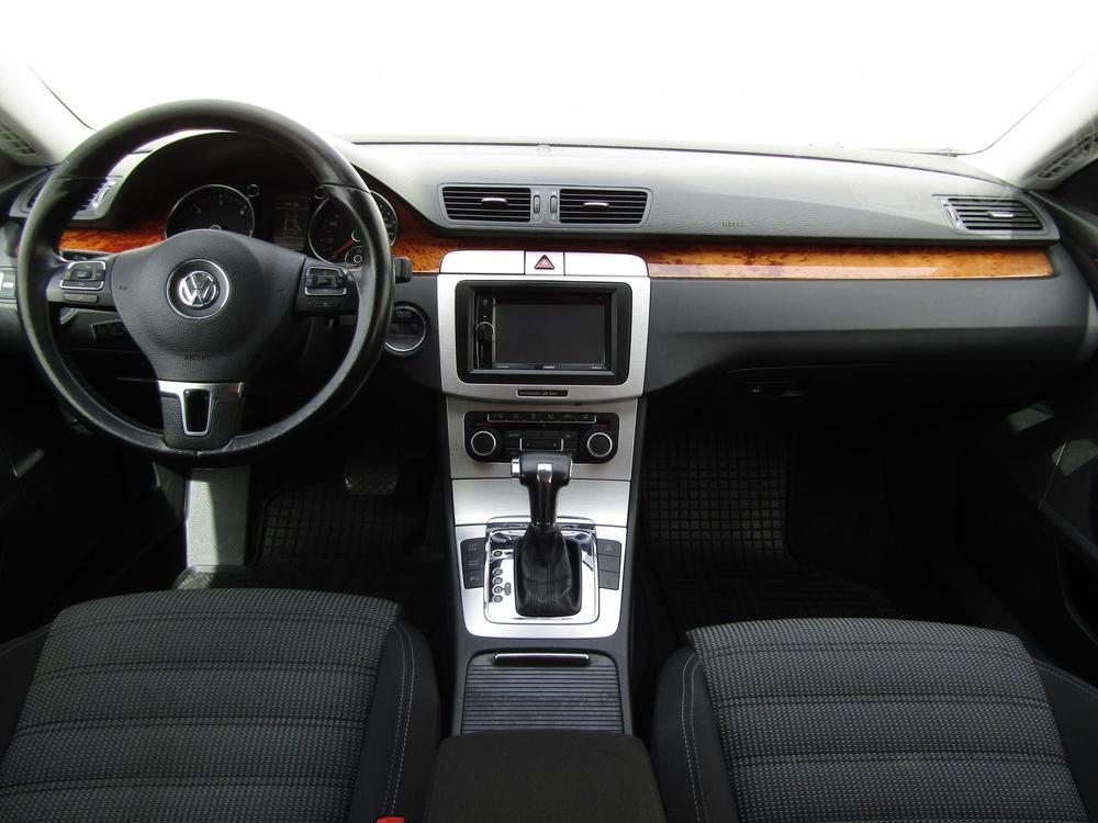 Volkswagen Passat CC 2.0 TDi