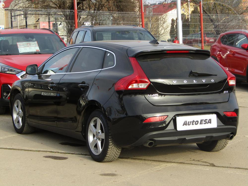 Volvo V40 2.0 D3