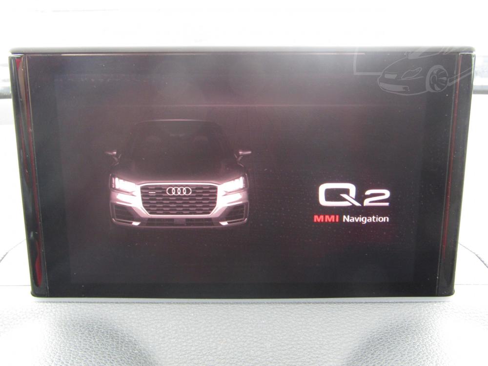 Audi Q2 1.6 TDi Serv.kniha, R