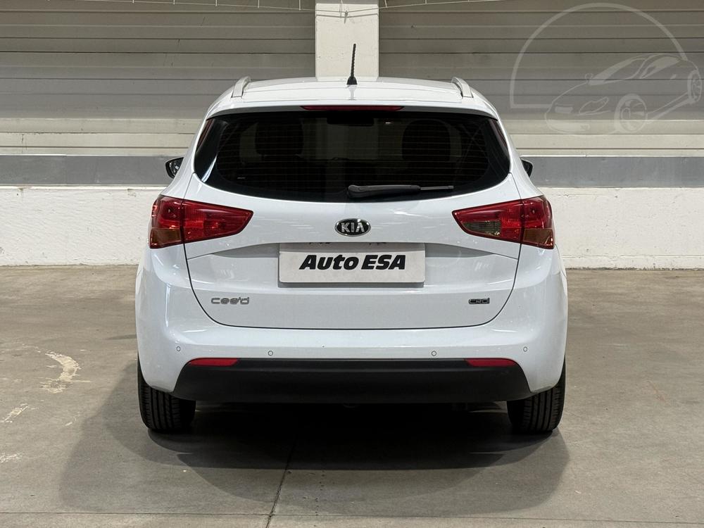 Kia Ceed 1.6 CRDI, R