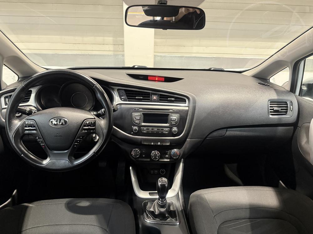 Kia Ceed 1.6 CRDI, R