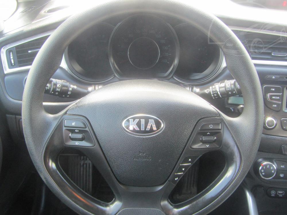 Kia Ceed 1.4 CVVT Serv.kniha, R