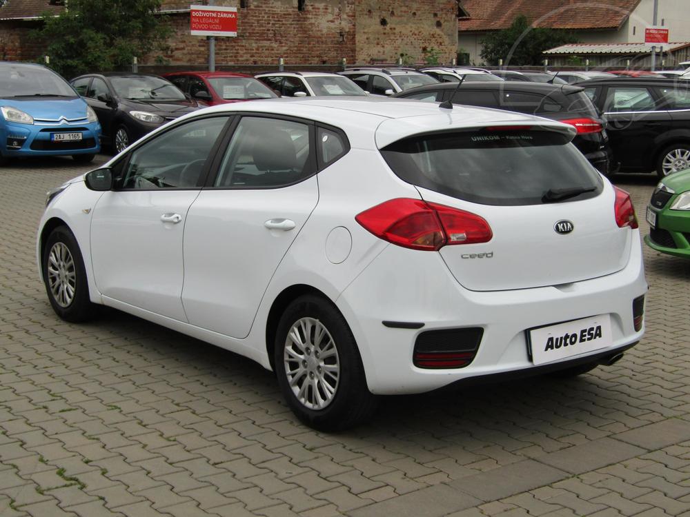 Kia Ceed 1.4 CVVT Serv.kniha, R