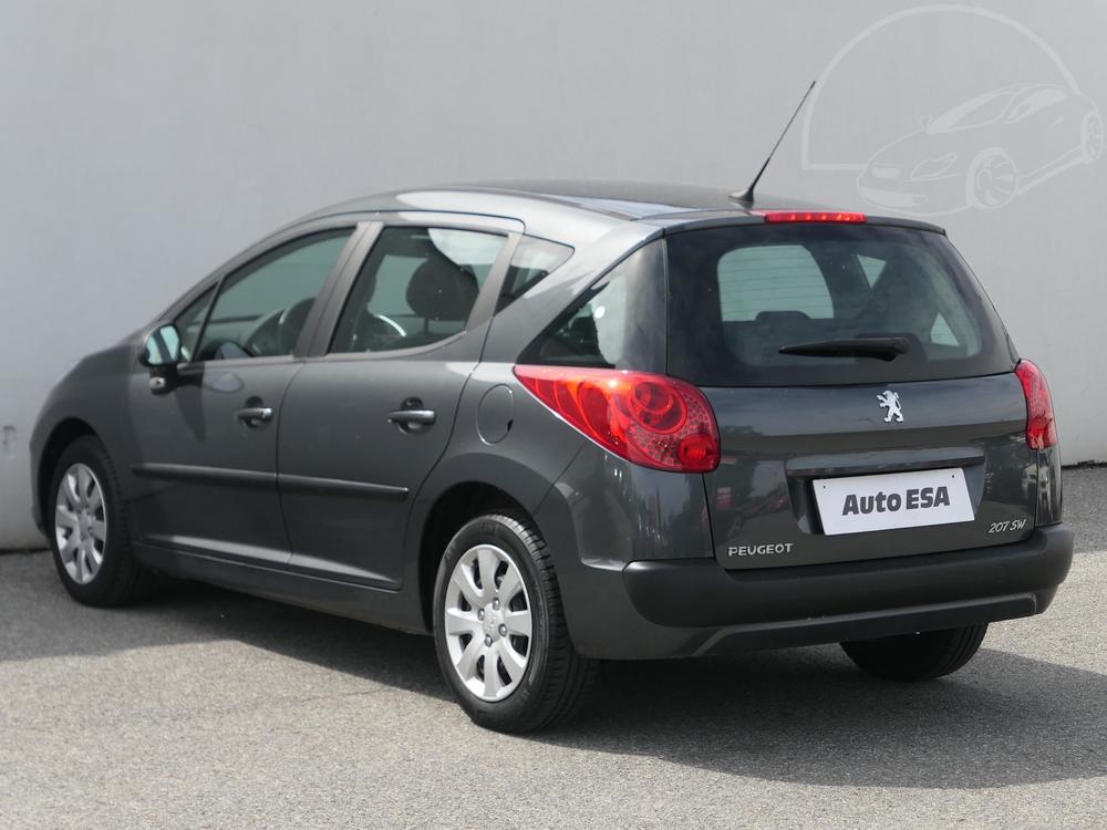 Peugeot 207 1.4 i 1.maj, R